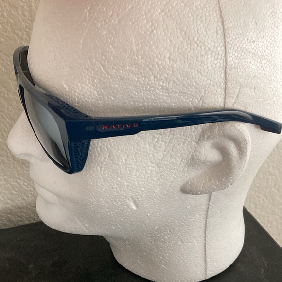 Native mammoth polarized sunglasses - Picture 3 of 6